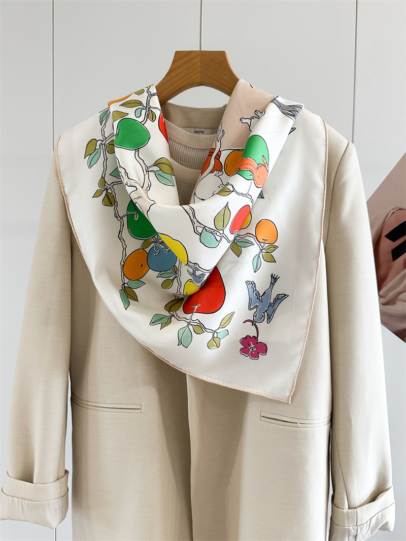 Foulard en soie imprimé double - Travel Accessories Neck avis et prix